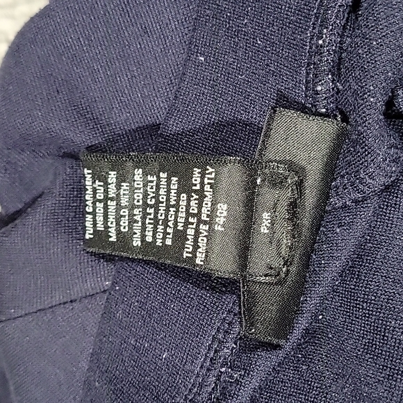 Avenue Plus Size Navy Blue Capri Stretch Pants Size 30/32 - Picture 6 of 7